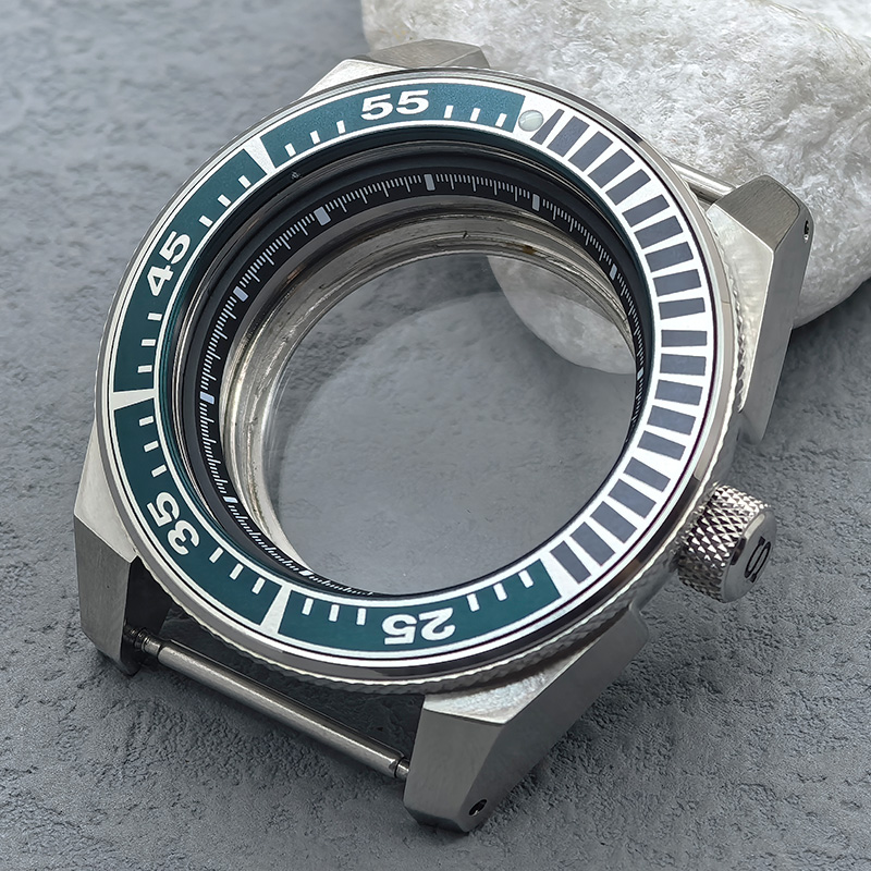 カスタムNH35ケース サムライキングウォッチケース NH3 - Citizen Watch Tsuyosa のレビューと価格