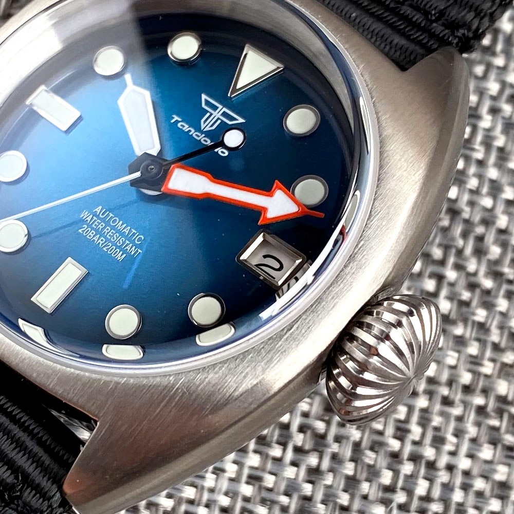 36 ミリメートルミリタリーダイバー機械式時計メンズ NH3 - Seiko Watch 5 Sports のレビューと価格